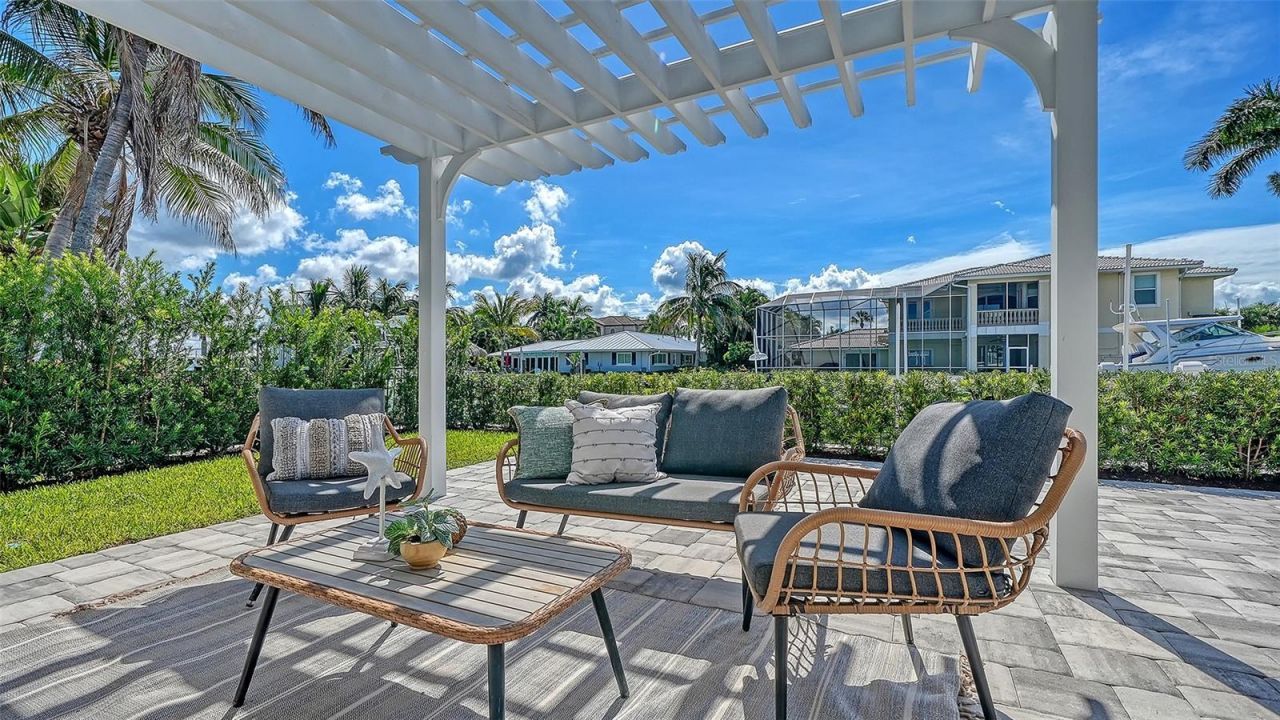 560 Chipping Lane, Longboat Key, FL 34228 Photo