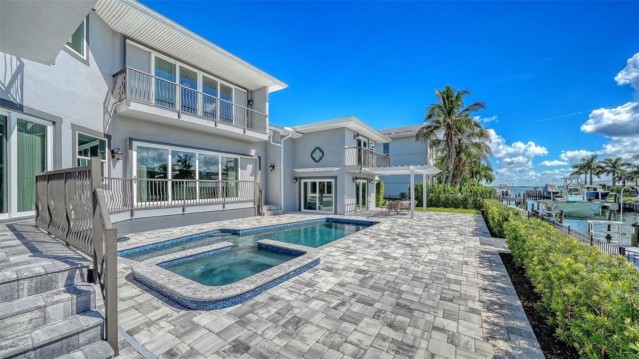 560 Chipping Lane, Longboat Key, FL 34228 Photo
