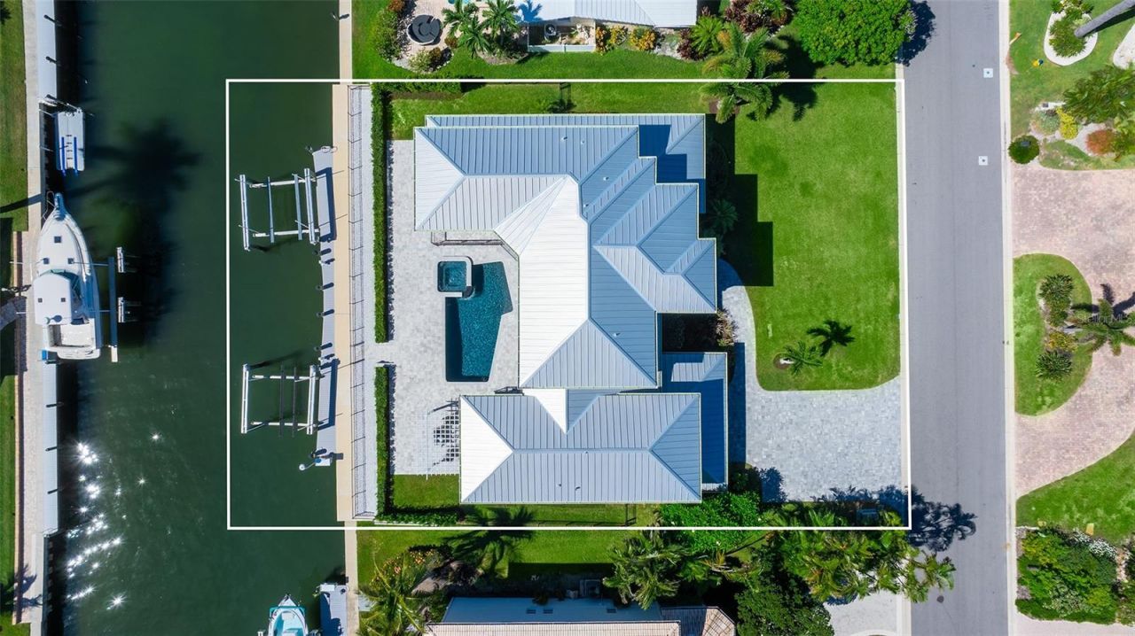 560 Chipping Lane, Longboat Key, FL 34228 Photo