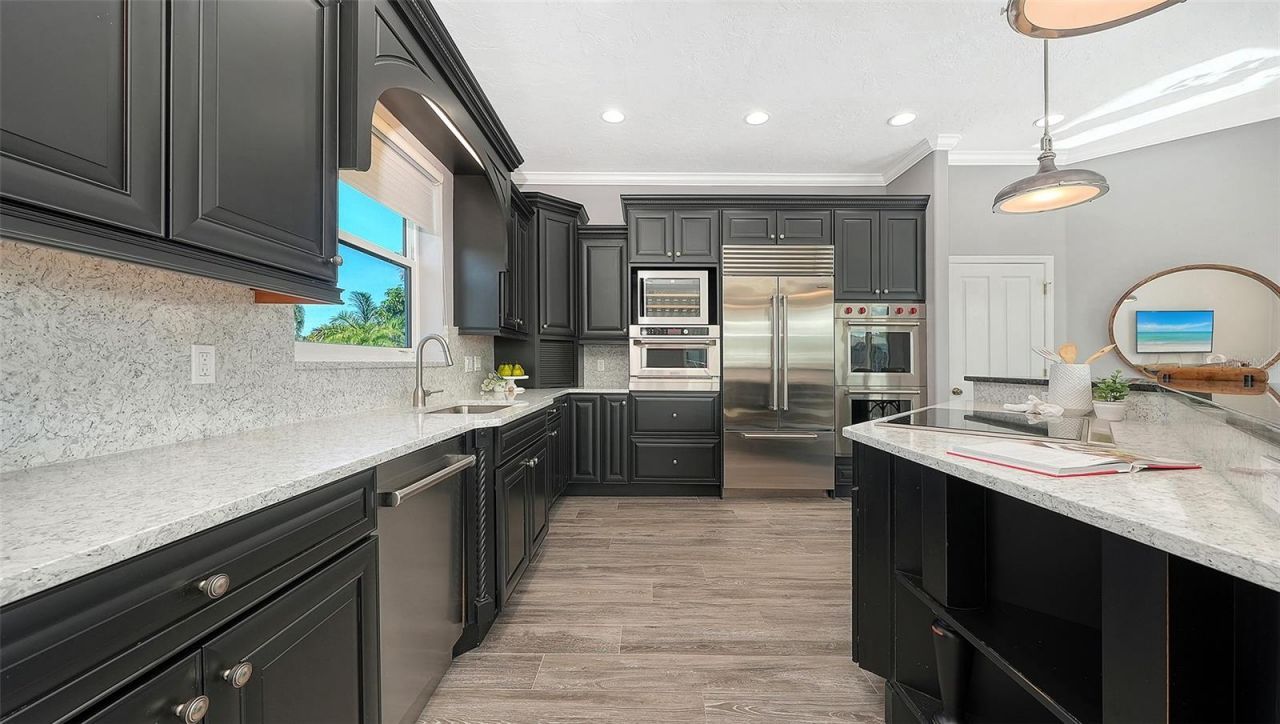 560 Chipping Lane, Longboat Key, FL 34228 Photo