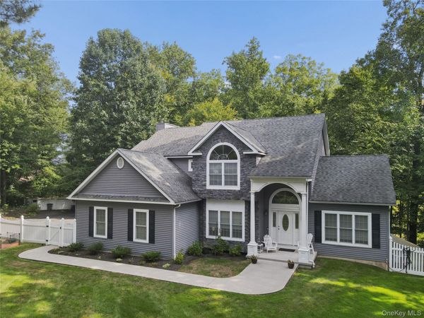220 N Little Tor Road, New City, NY 10956