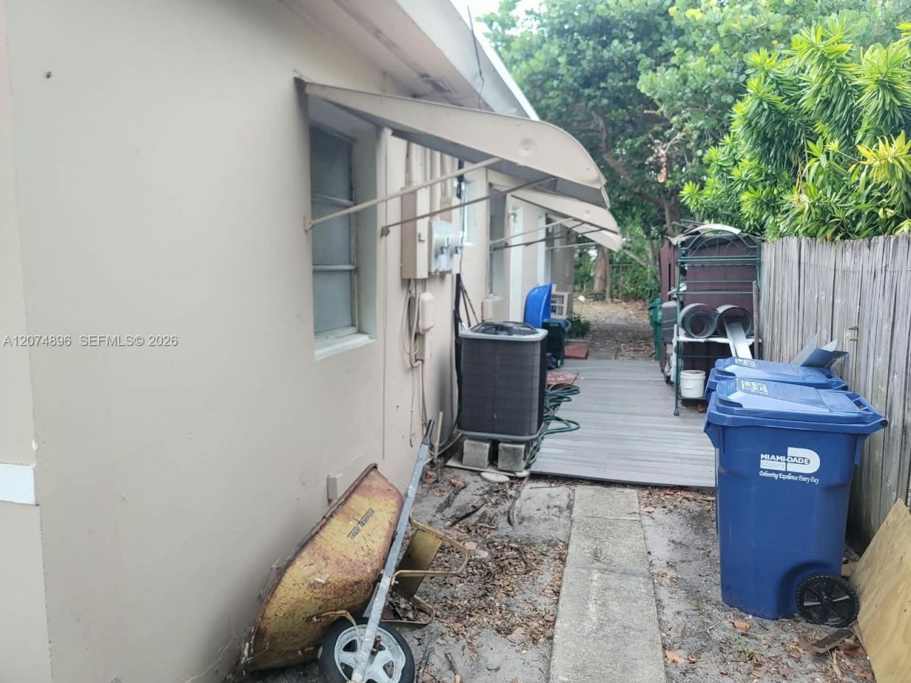 1120 NE 111th St, Miami, FL 33161 Photo