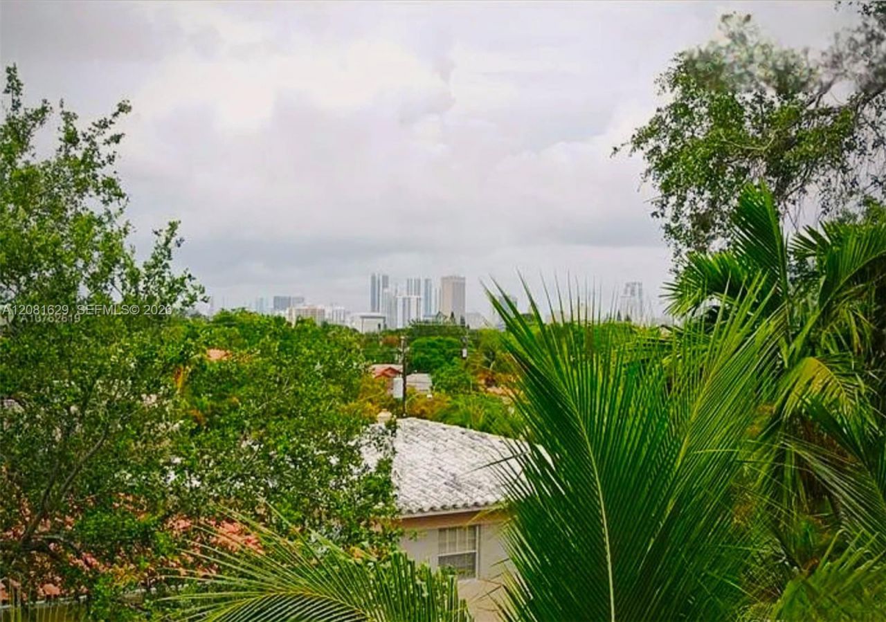 2160 SW 16th Ave , Unit 417, Miami, FL 33145 Photo