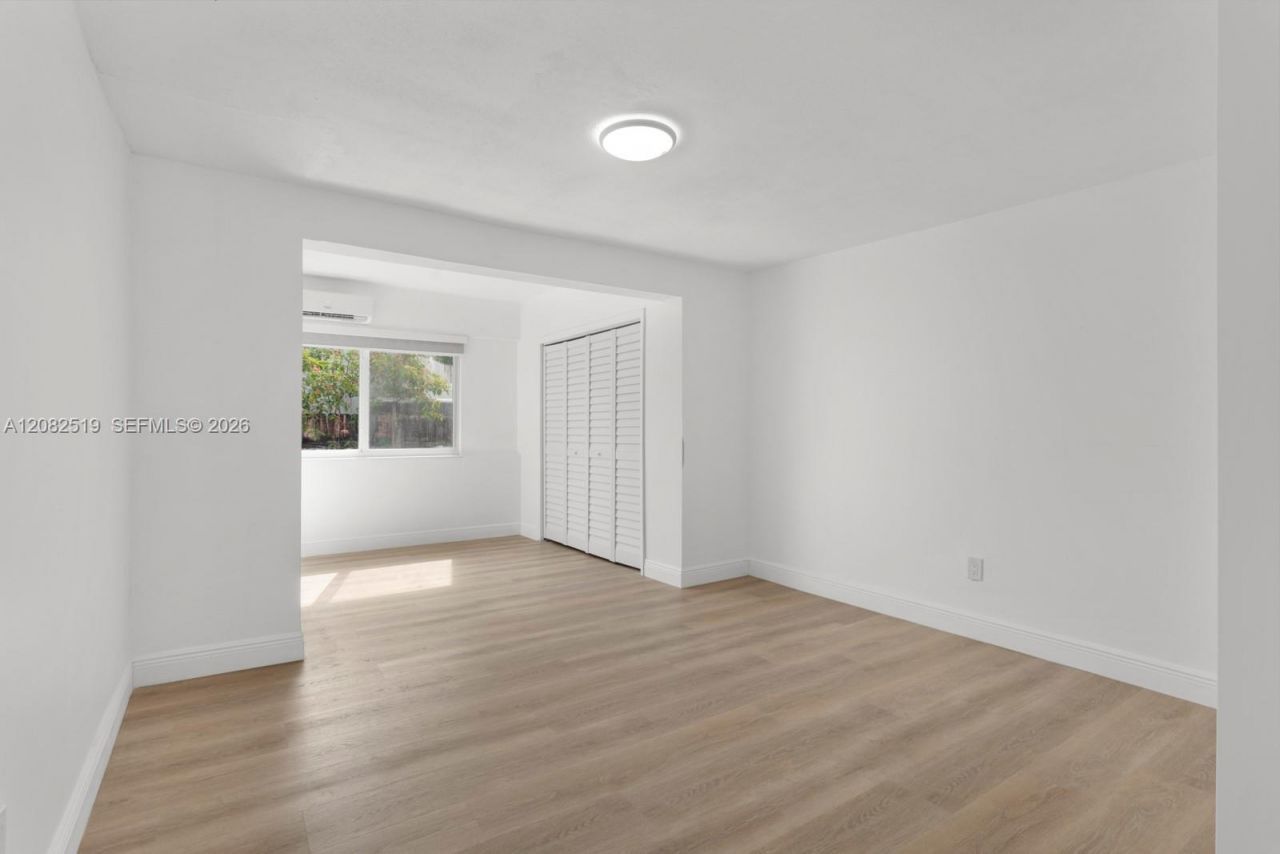 2375 SW 16 Ave , Unit # B, Miami, FL 33145 Photo