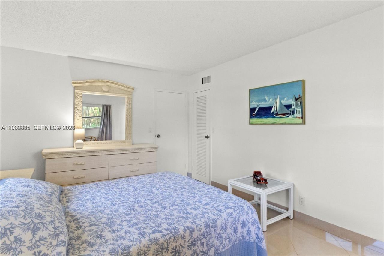 3 Abbey Ln , Unit 101, Delray Beach, FL 33446 Photo