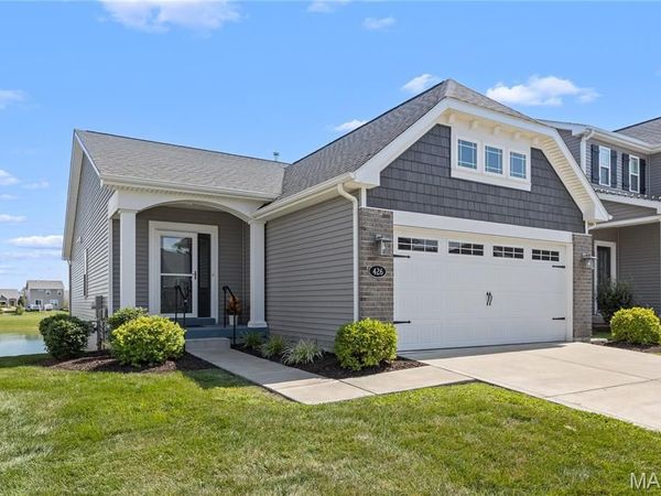 426 Summer Glen Lane, St Charles, MO 63301