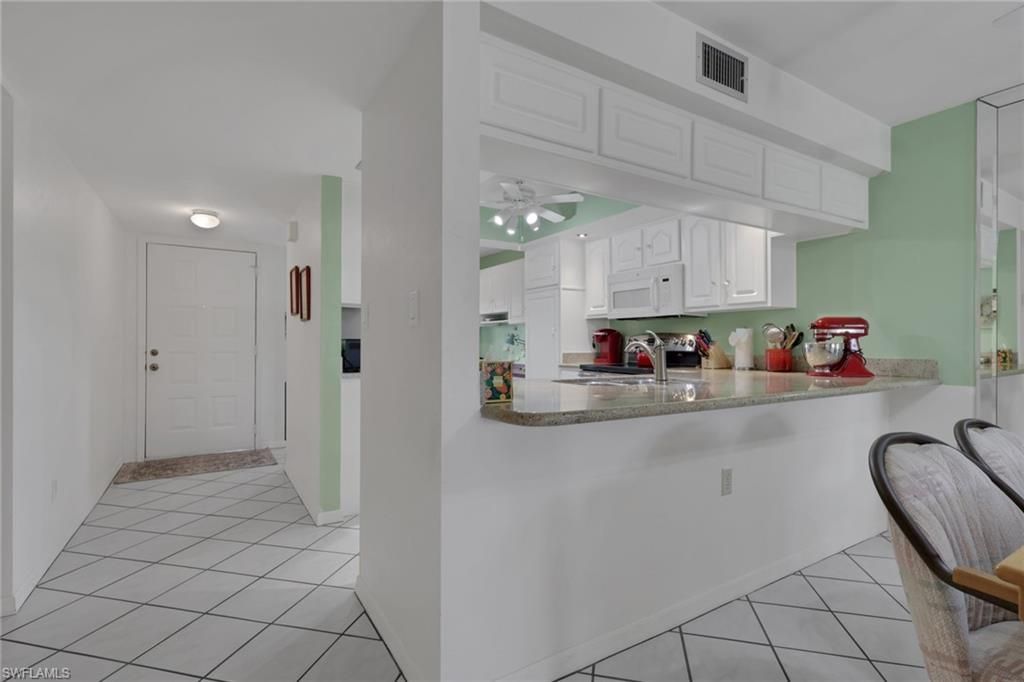 420 Fox Haven Dr , Unit 3110, Naples, FL 34104 Photo