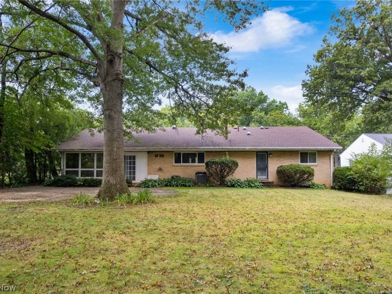 275 N Revere Road, Akron, OH 44333 Photo 32