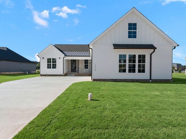 1214 Avalon Court , Franklin, KY 42134