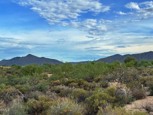 39034 N Fernwood Lane, Unit 10, Scottsdale, AZ 85262