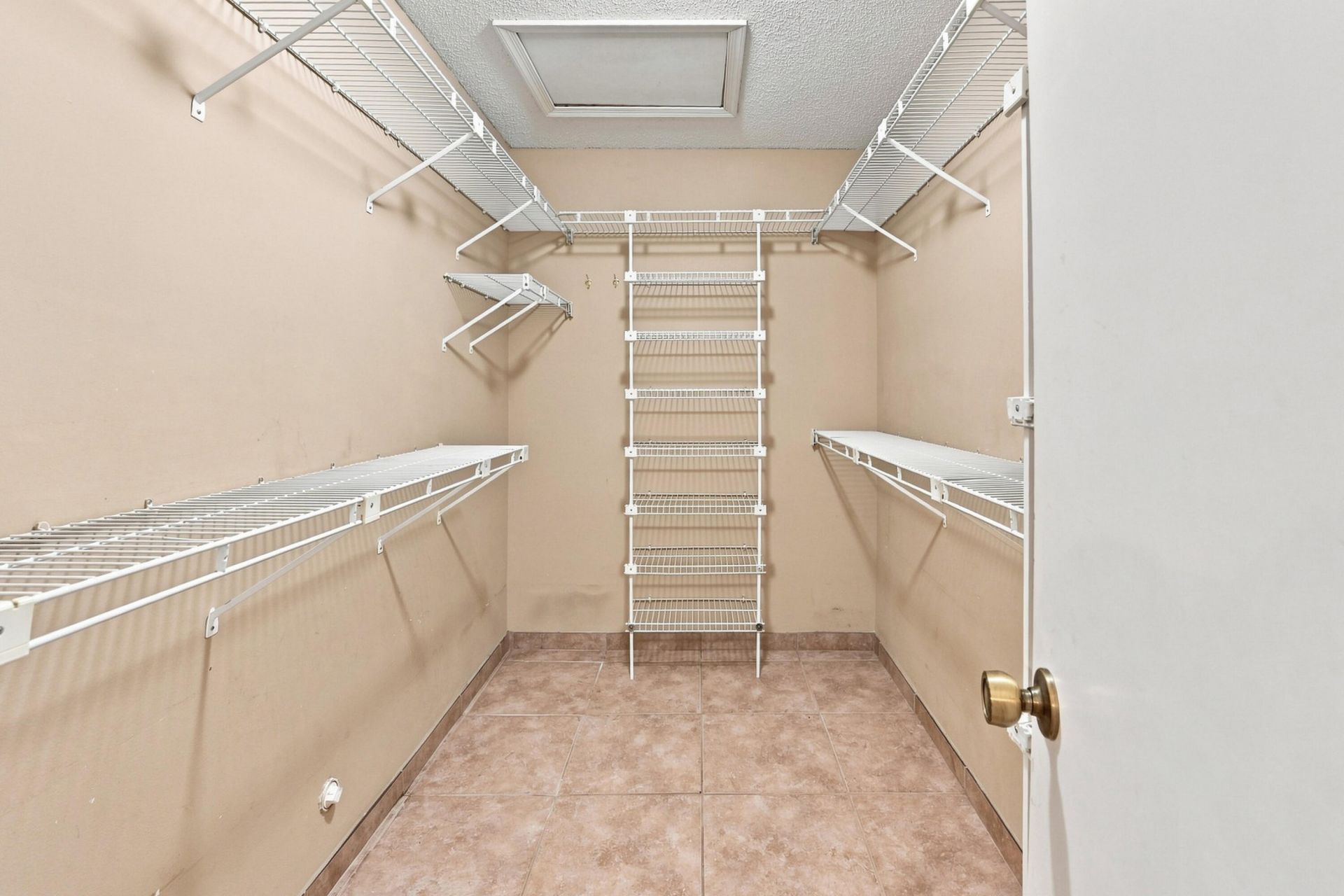 2111 NW 86th Way, Coral Springs, FL 33071 Photo