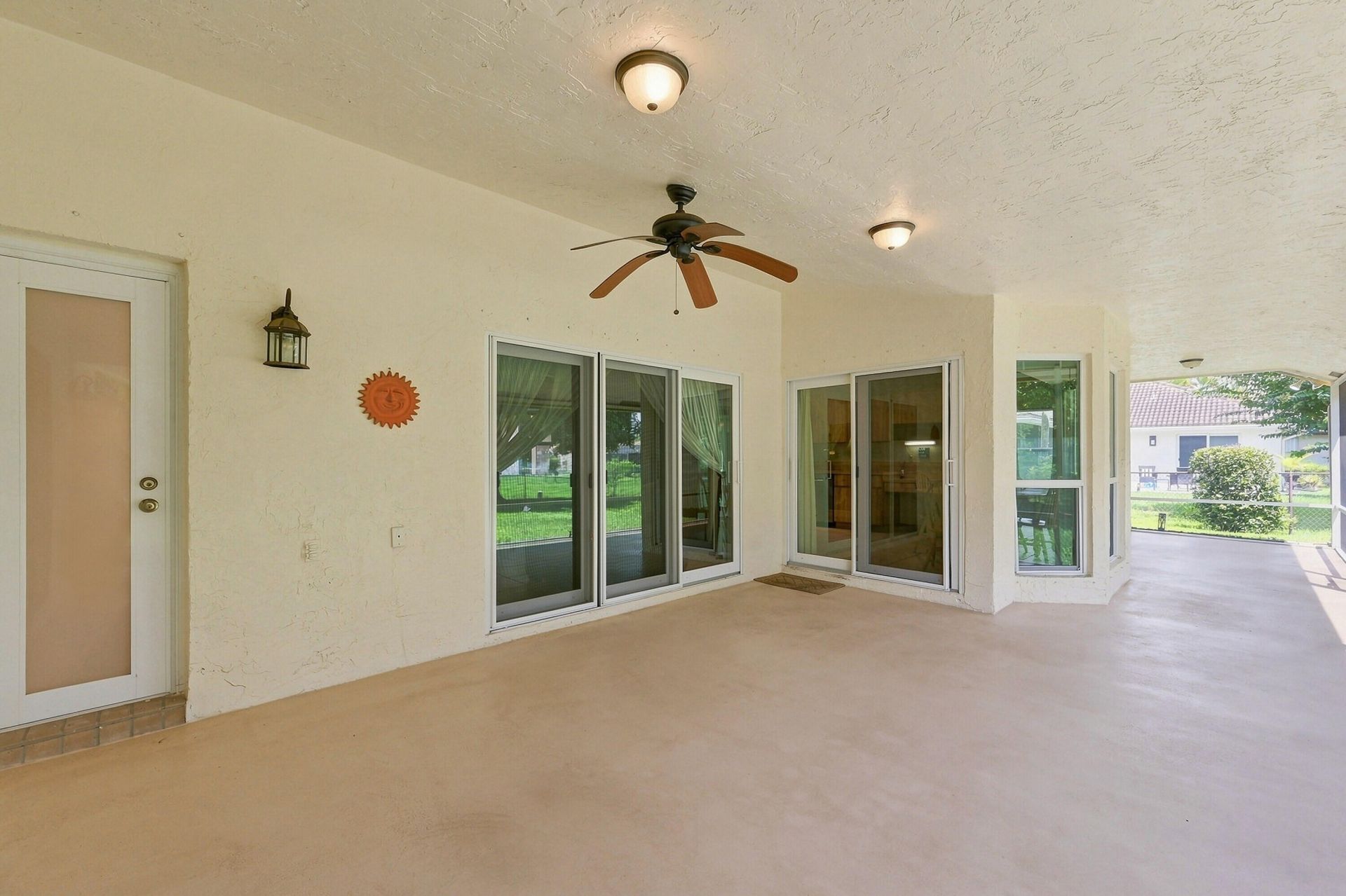 2111 NW 86th Way, Coral Springs, FL 33071 Photo