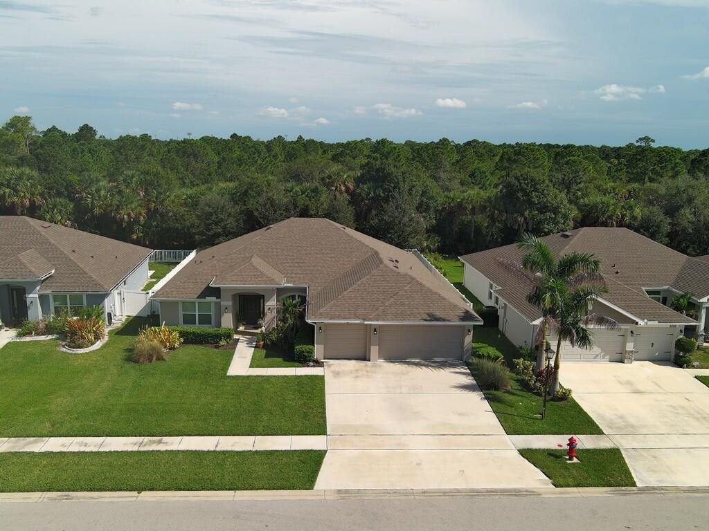 8332 Amalfi Circle, Fort Pierce, FL 34951 Photo