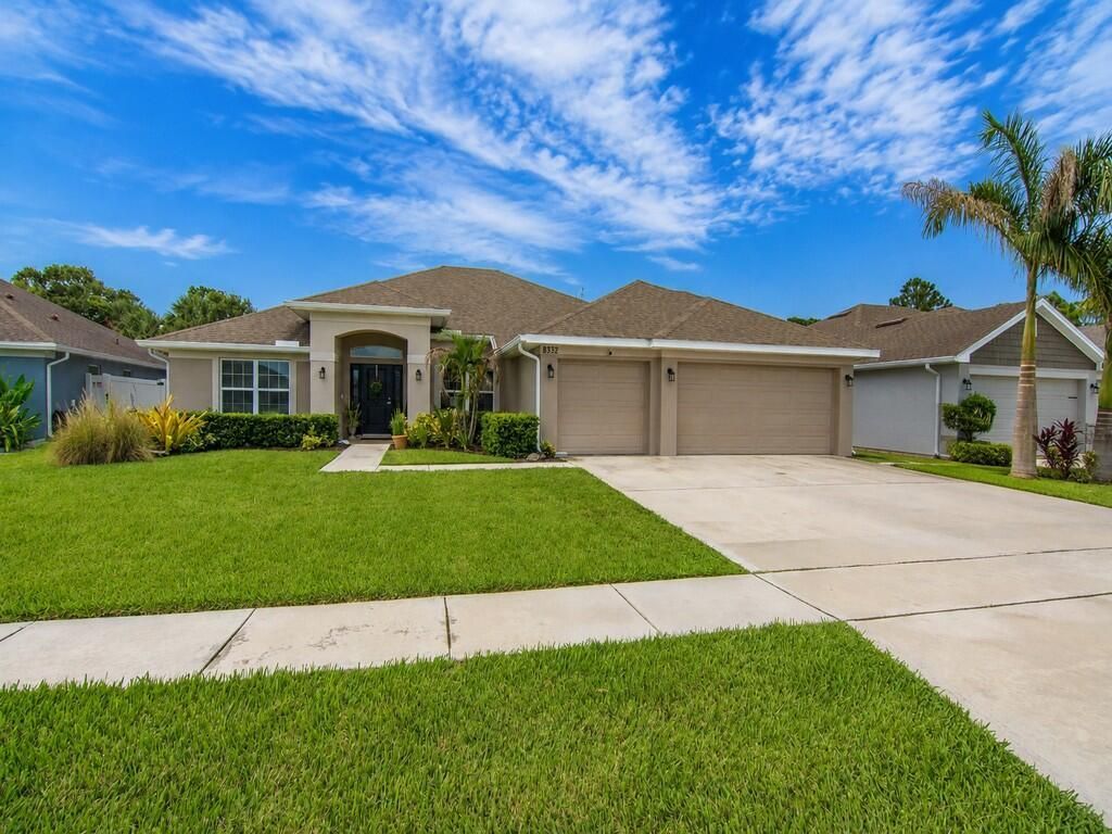 8332 Amalfi Circle, Fort Pierce, FL 34951 Photo