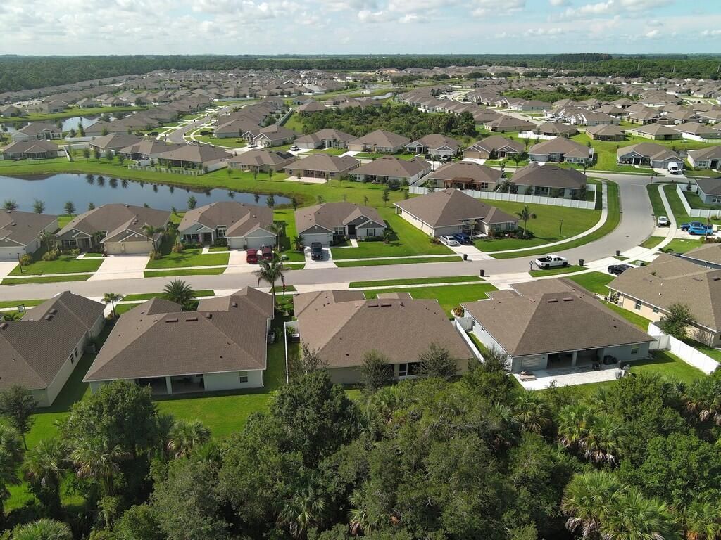 8332 Amalfi Circle, Fort Pierce, FL 34951 Photo