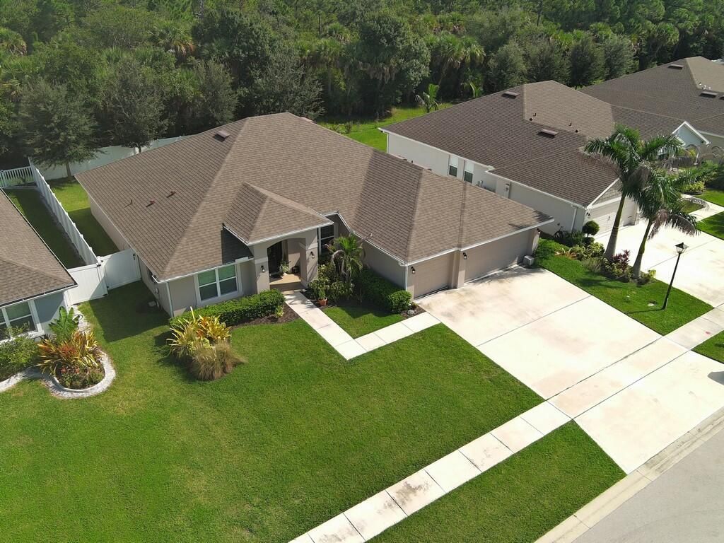 8332 Amalfi Circle, Fort Pierce, FL 34951 Photo