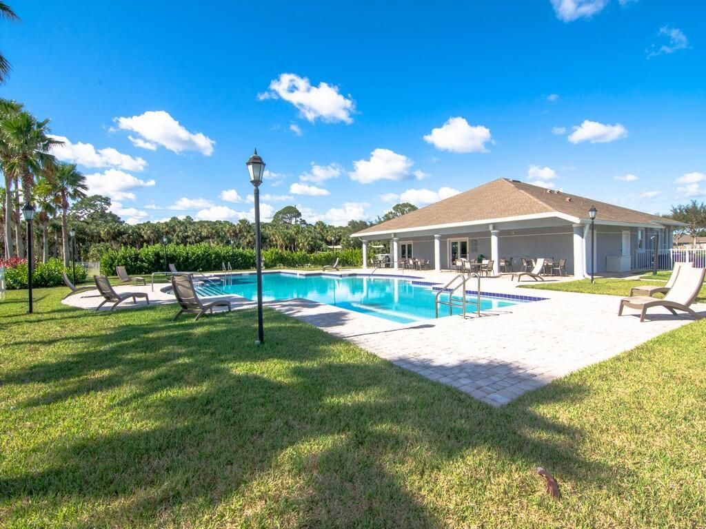 8332 Amalfi Circle, Fort Pierce, FL 34951 Photo