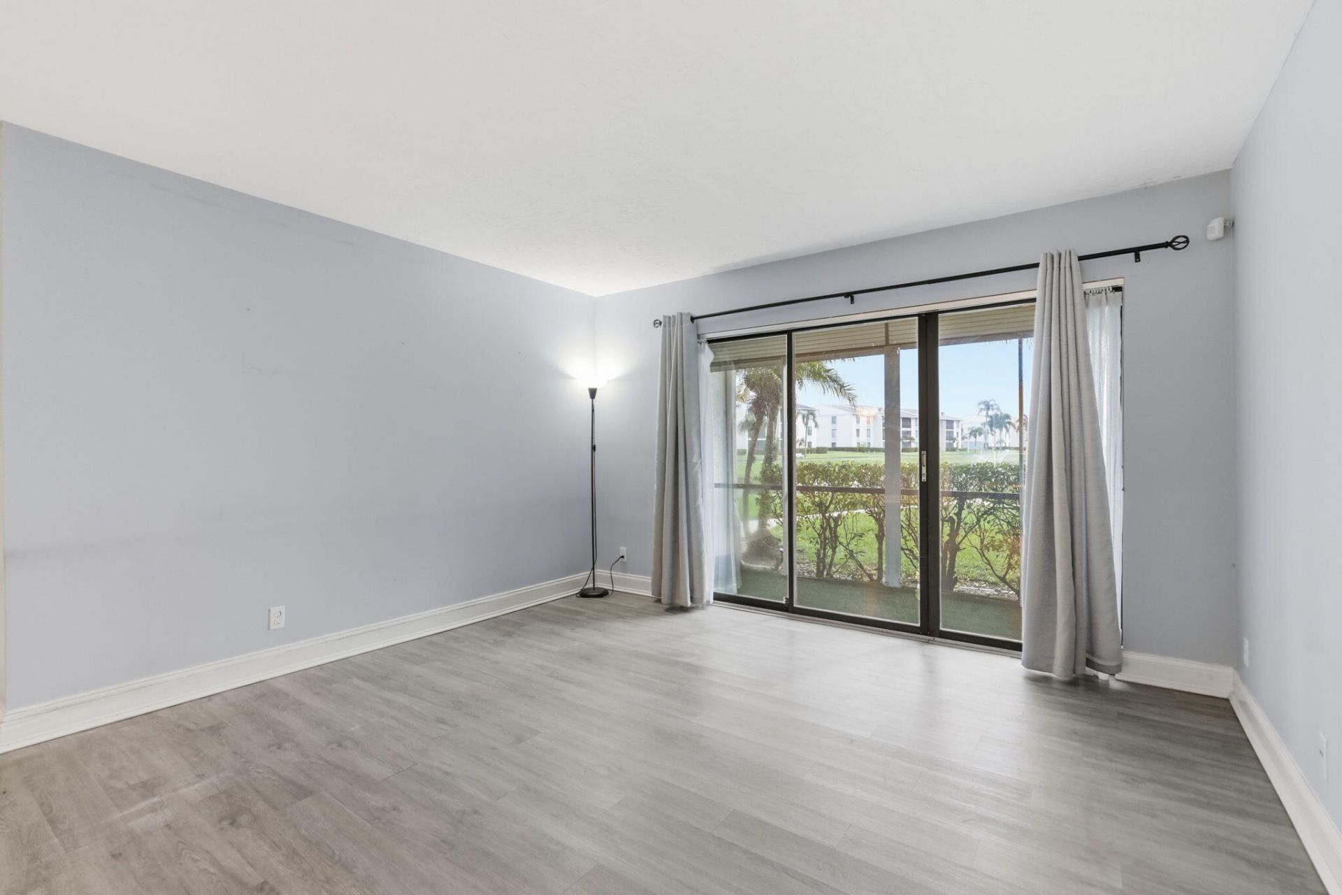 1104 Green Pine Boulevard, Unit G1, West Palm Beach, FL 33409 Photo