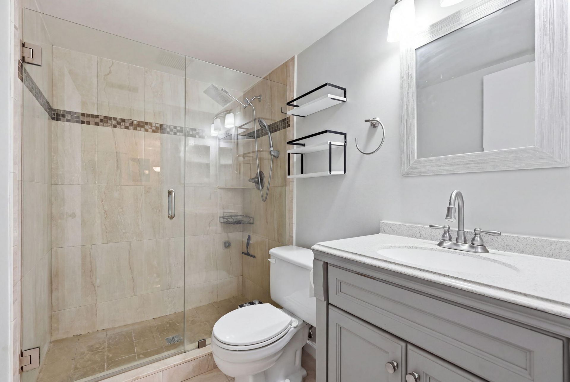 1104 Green Pine Boulevard, Unit G1, West Palm Beach, FL 33409 Photo