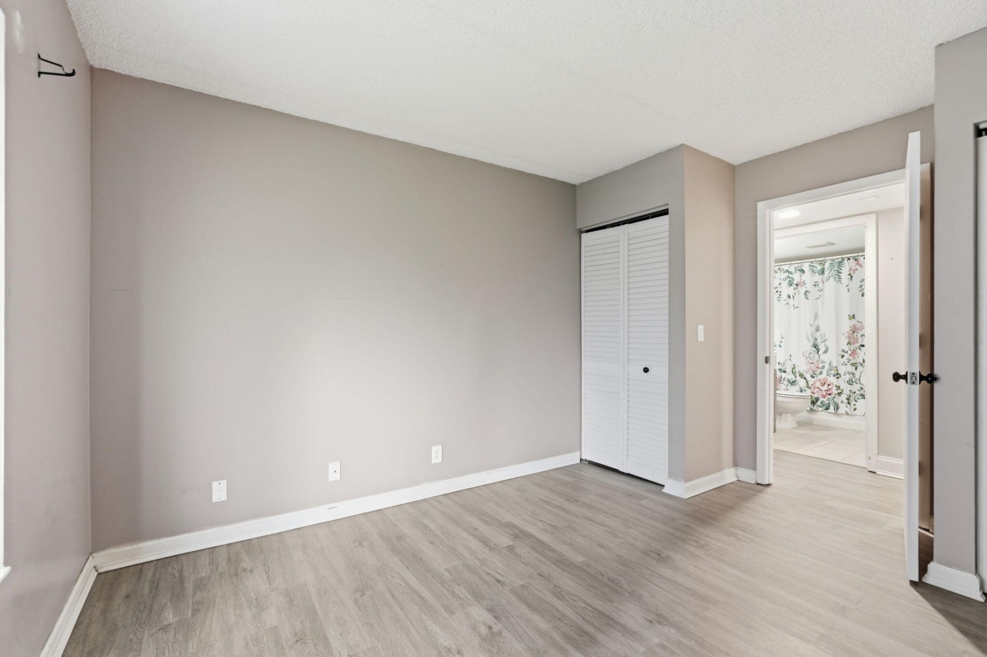 1104 Green Pine Boulevard, Unit G1, West Palm Beach, FL 33409 Photo