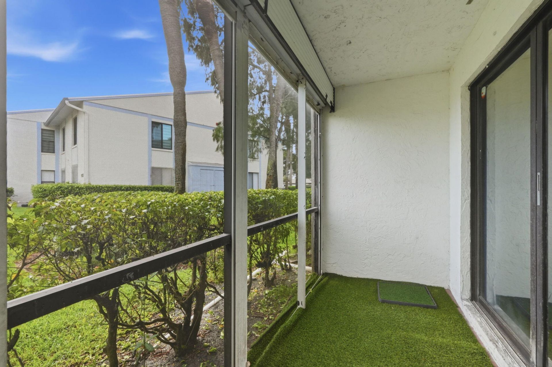1104 Green Pine Boulevard, Unit G1, West Palm Beach, FL 33409 Photo