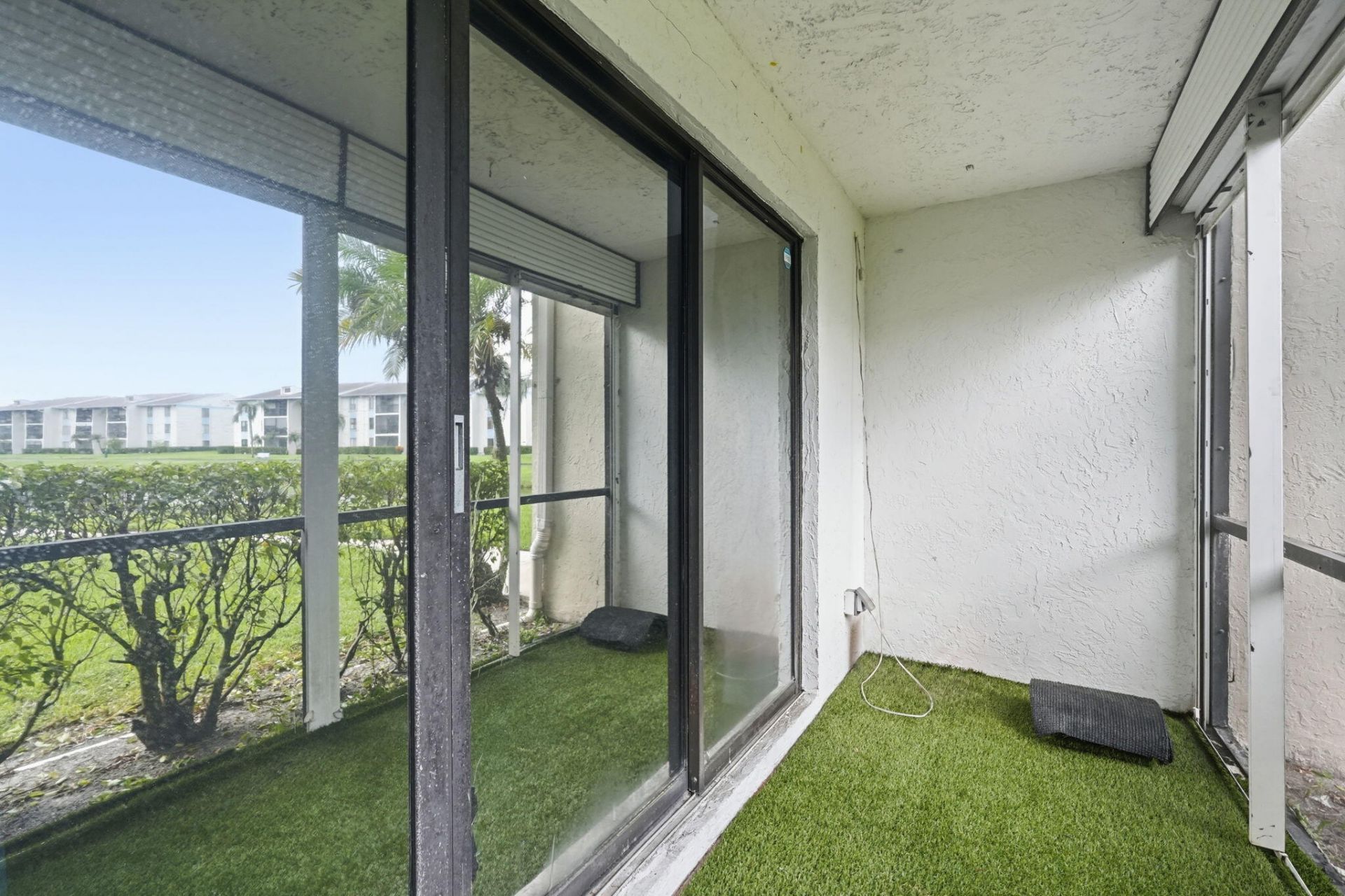 1104 Green Pine Boulevard, Unit G1, West Palm Beach, FL 33409 Photo
