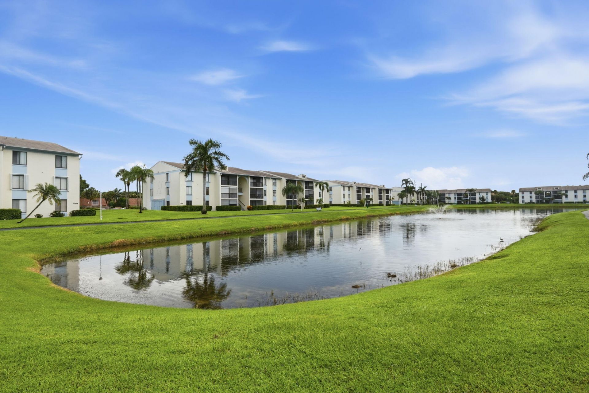 1104 Green Pine Boulevard, Unit G1, West Palm Beach, FL 33409 Photo