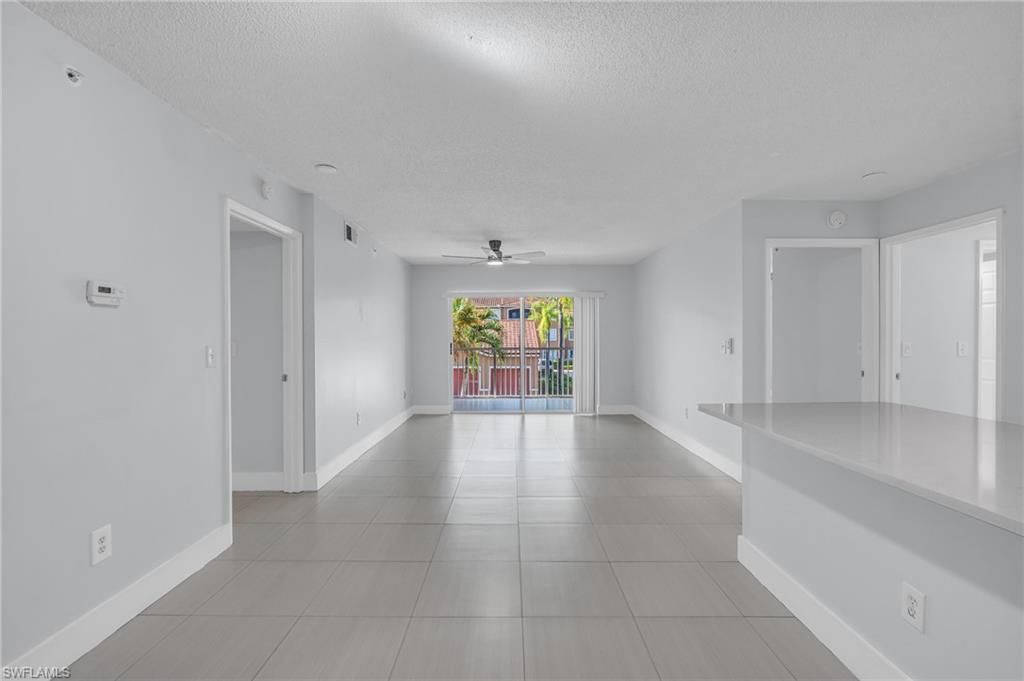 1830 Florida Club Cir, Unit 4203, Naples, FL 34112 Photo