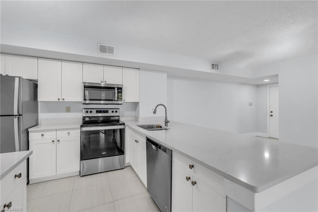 1830 Florida Club Cir , Unit 4203, Naples, FL 34112 Photo
