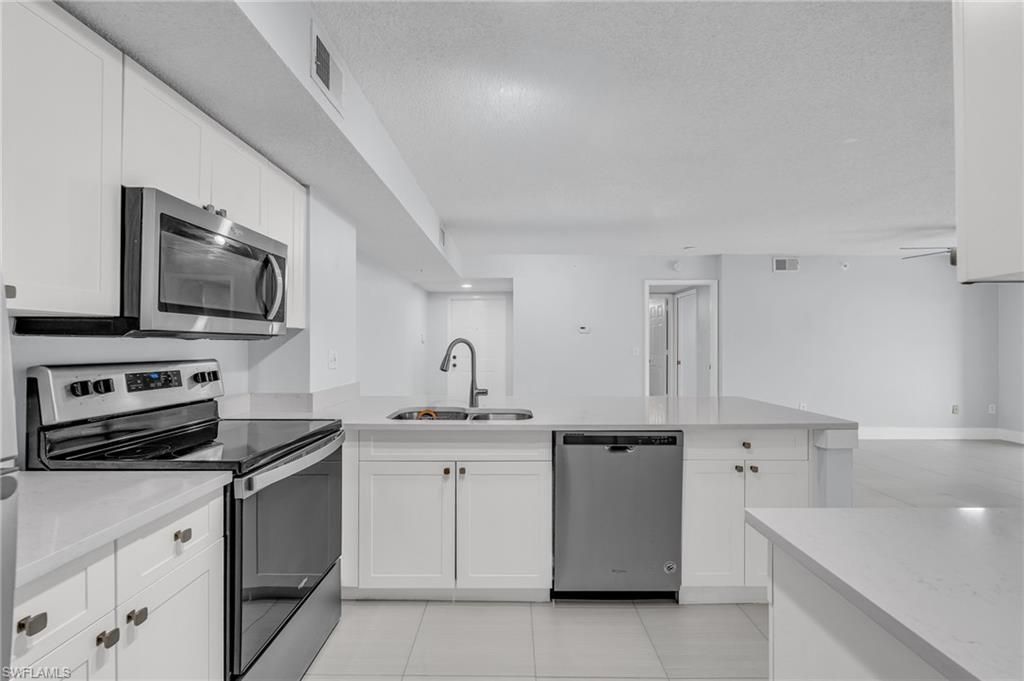 1830 Florida Club Cir , Unit 4203, Naples, FL 34112 Photo