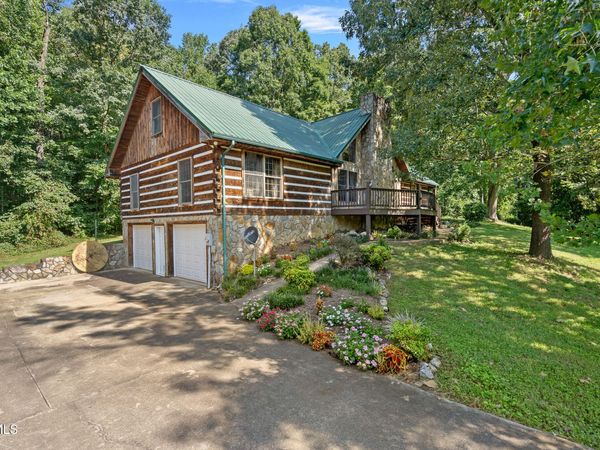 360 East Seven Springs Lane, Mosheim, TN 37818