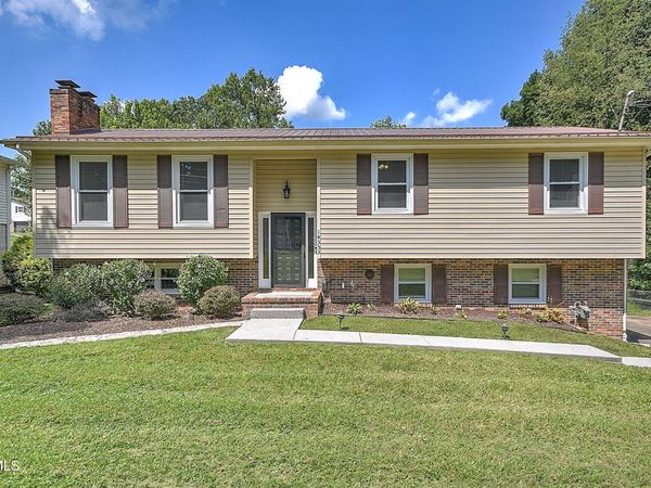 14353 Heather Drive, Bristol, VA 24202