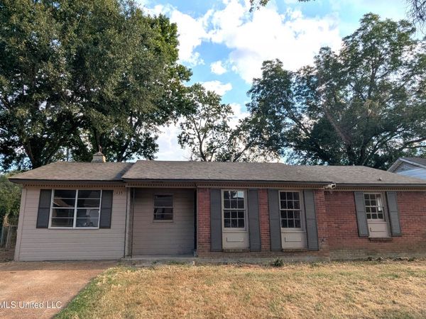 1435 Vicksburg Drive, Southaven, MS 38671