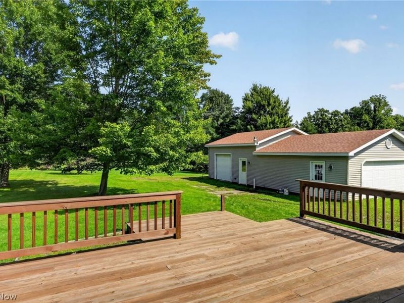 371 E Jefferson Street, Jefferson, OH 44047 Photo 4