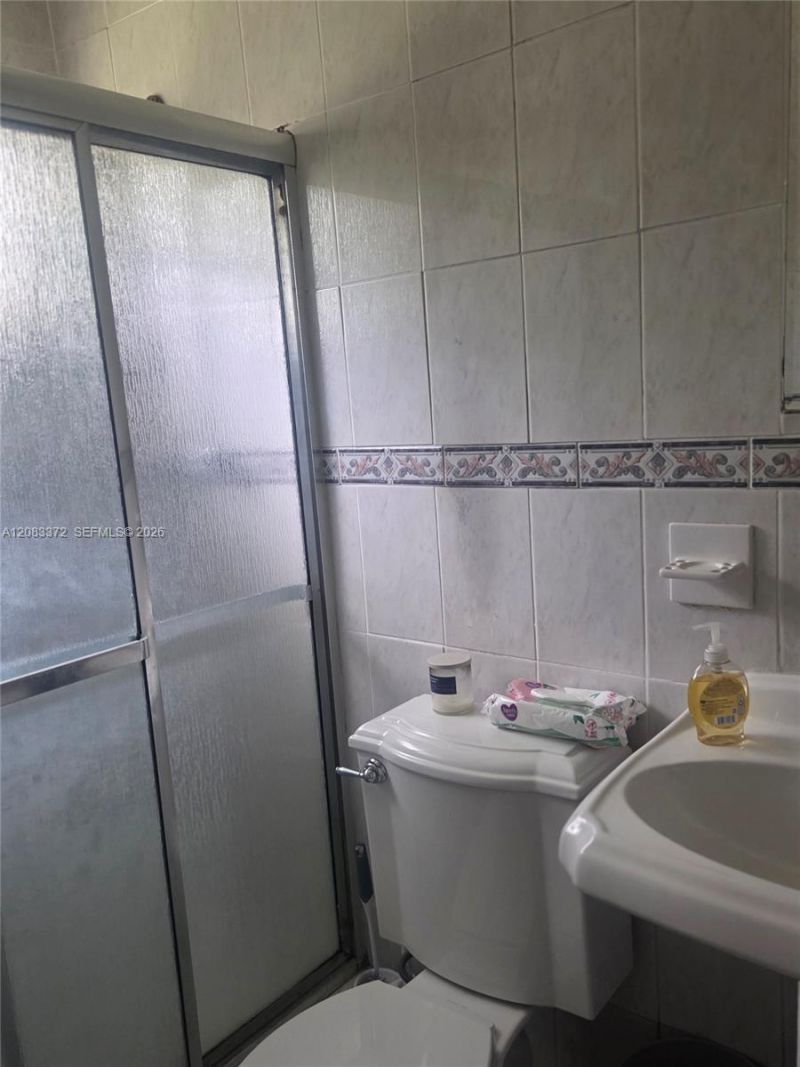 2940 NW 163rd St , Miami Gardens, FL 33054 Photo