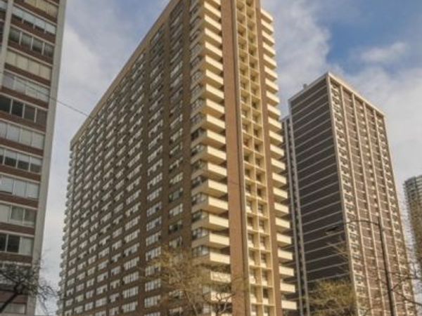 6157 N Sheridan Road, Unit 5E, Chicago, IL 60660