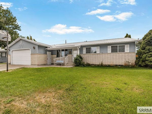 2334 E 1st Street, IDAHO FALLS, ID 83401