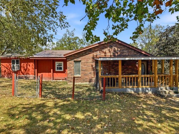 5787 Highway 63 Houston , Houston, MO 65483