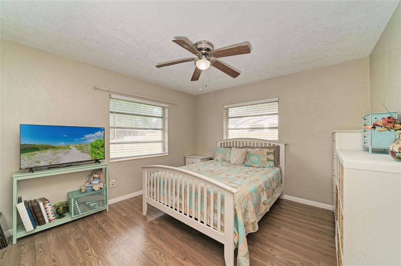 5423 21st Street W, Bradenton, FL 34207 Photo