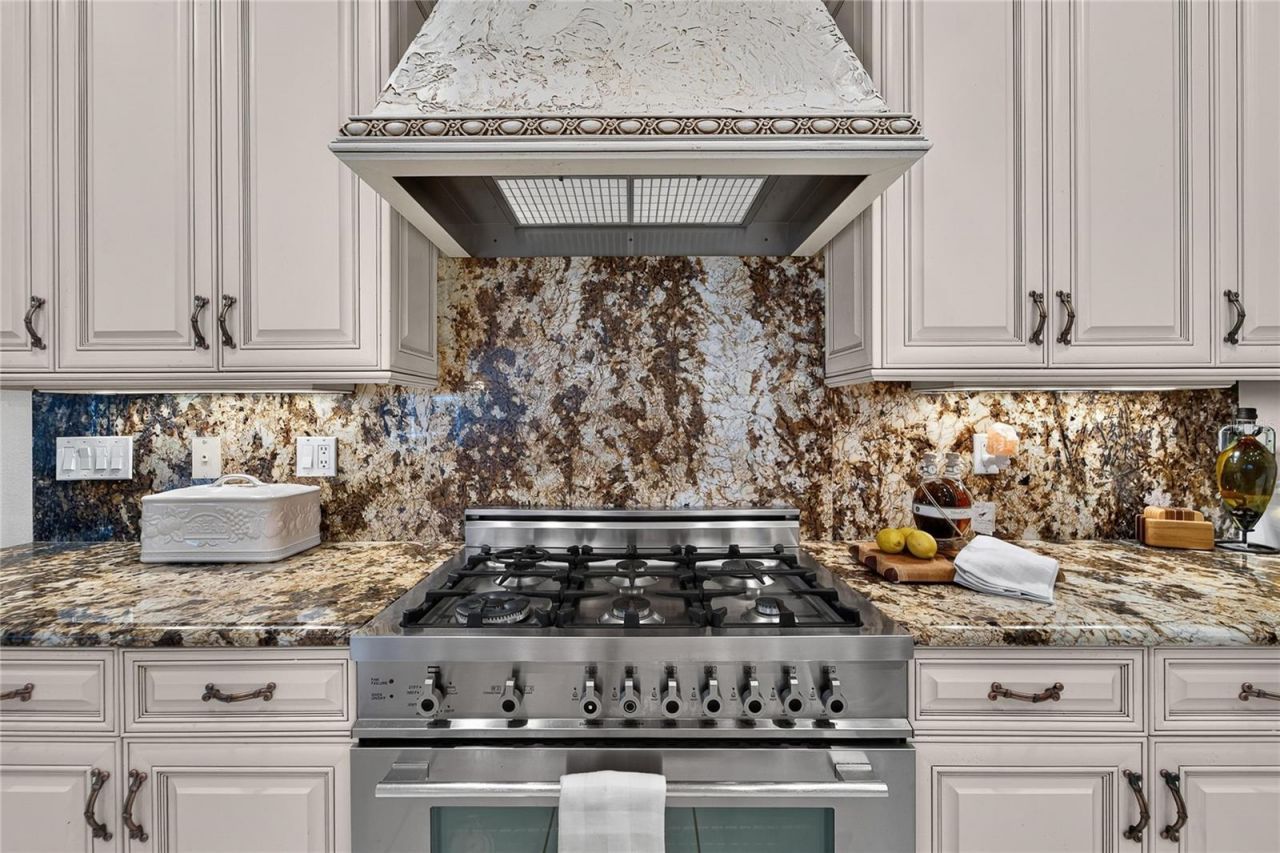 8929 Garner Court, Trinity, FL 34655 Photo