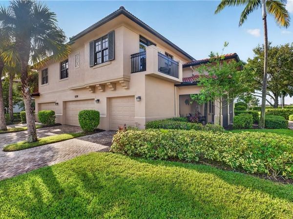 1379 Artesia DR E, Unit 601, NAPLES, FL 34113