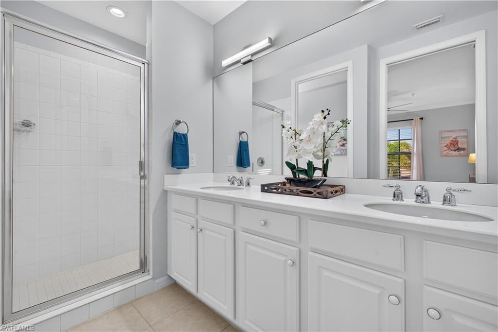 1379 Artesia Dr E, Unit 601, Naples, FL 34113 Photo