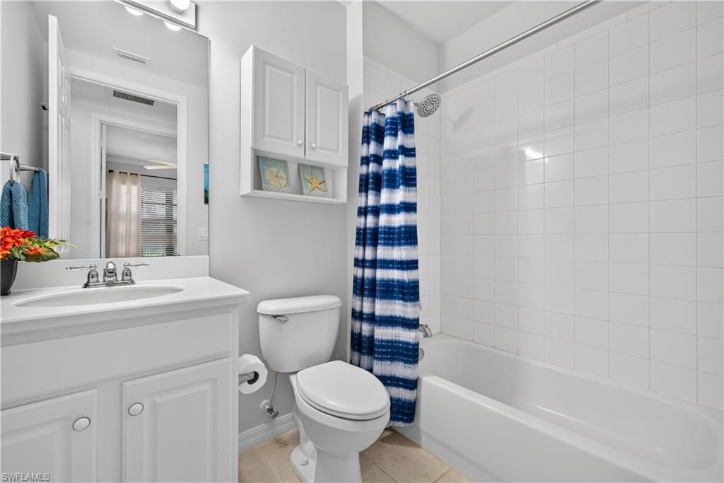 1379 Artesia Dr E, Unit 601, Naples, FL 34113 Photo