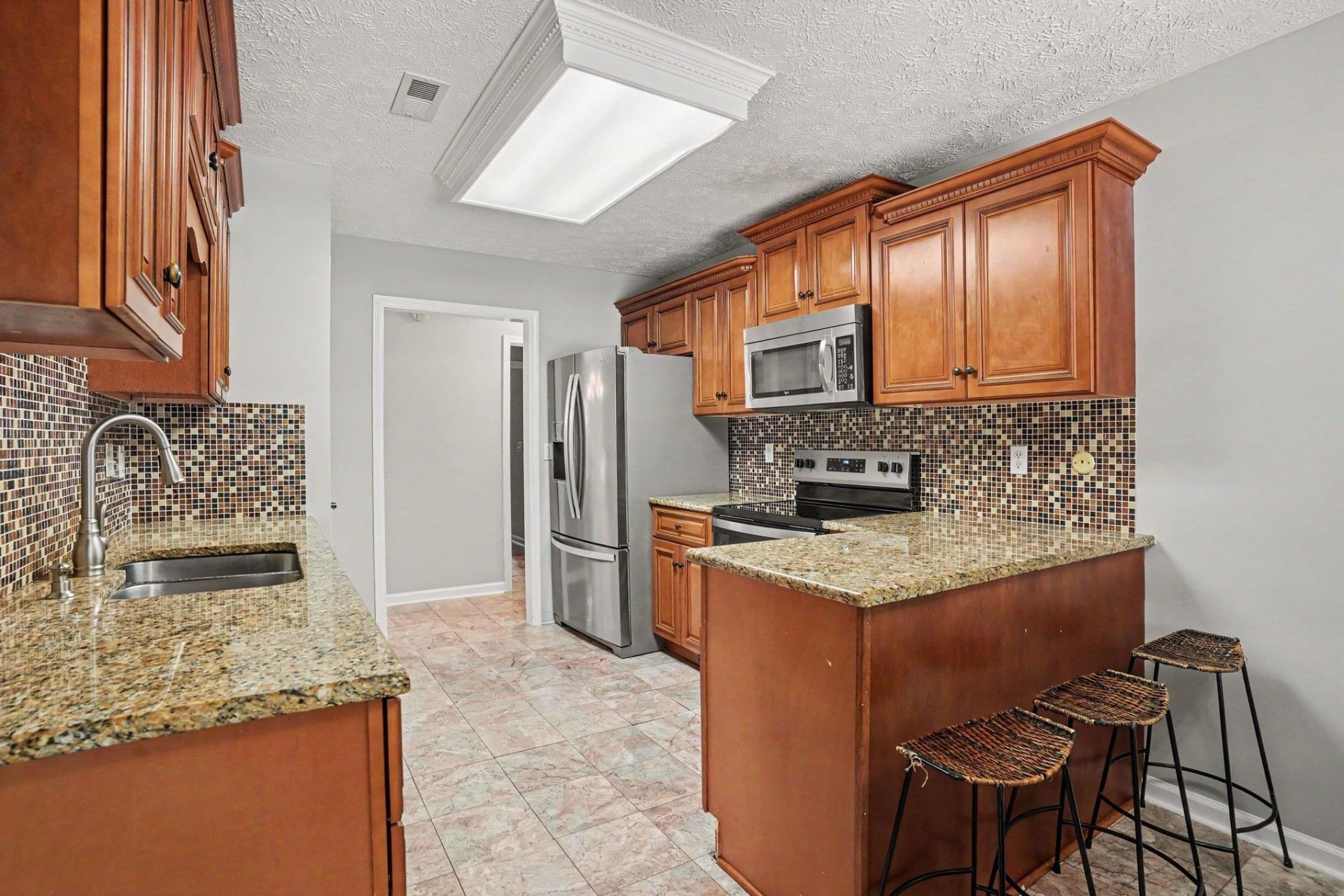 330 Pilothouse Dr. Photo 10
