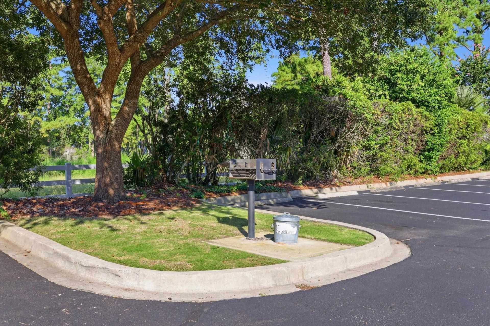 1017 World Tour Blvd. Photo 27