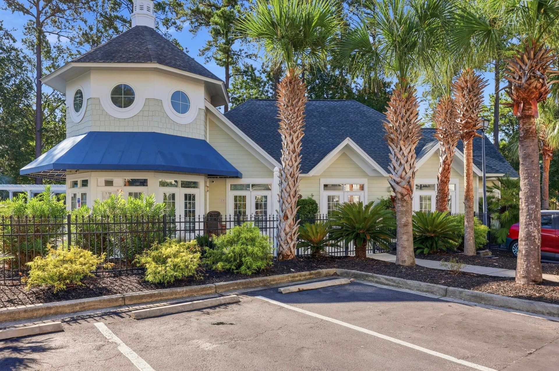 1017 World Tour Blvd. Photo 38