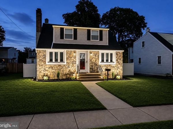 432 EDGEWOOD AVENUE, FOLSOM, PA 19033