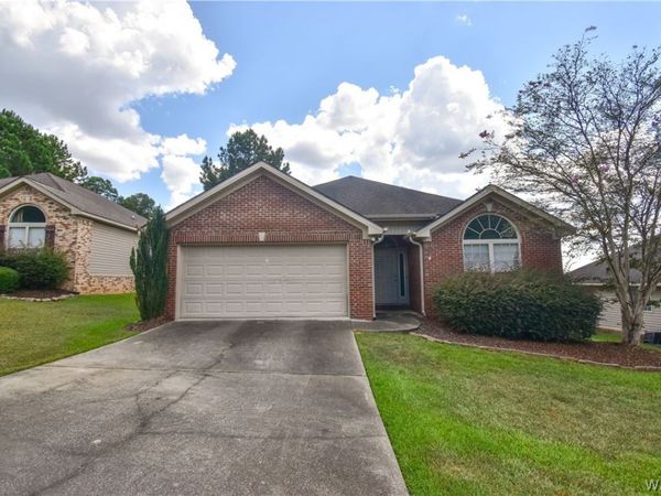 4061 Macon Circle, Northport, AL 35473