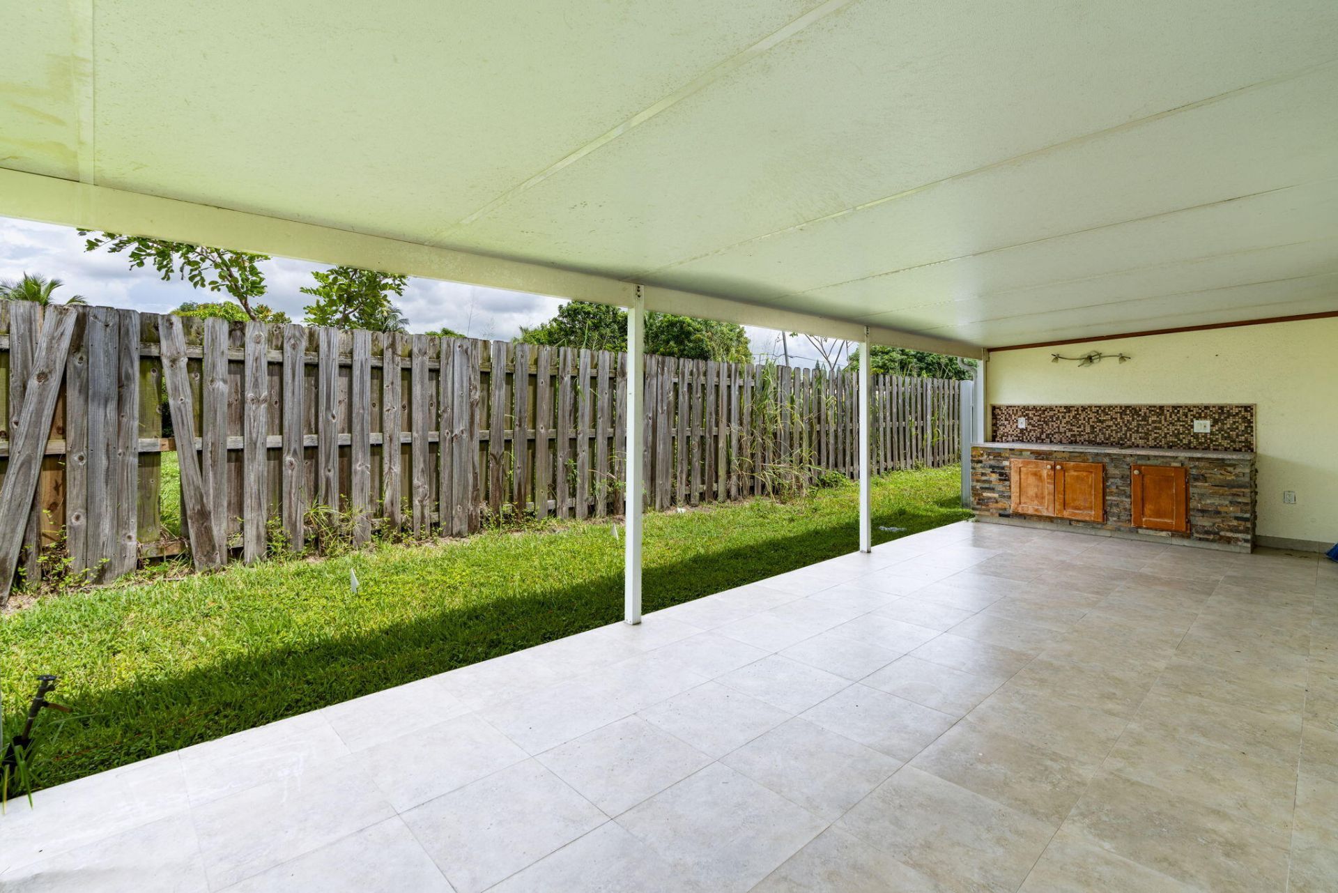4917 Luqui Court, West Palm Beach, FL 33415 Photo