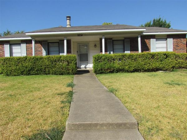 9214 Millwood Drive, Rowlett, TX 75088